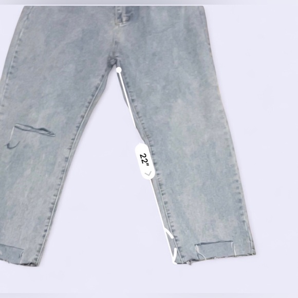 Women's Relaxed Ripped Distressed Faded Denim Jeans - Picture 3 of 12